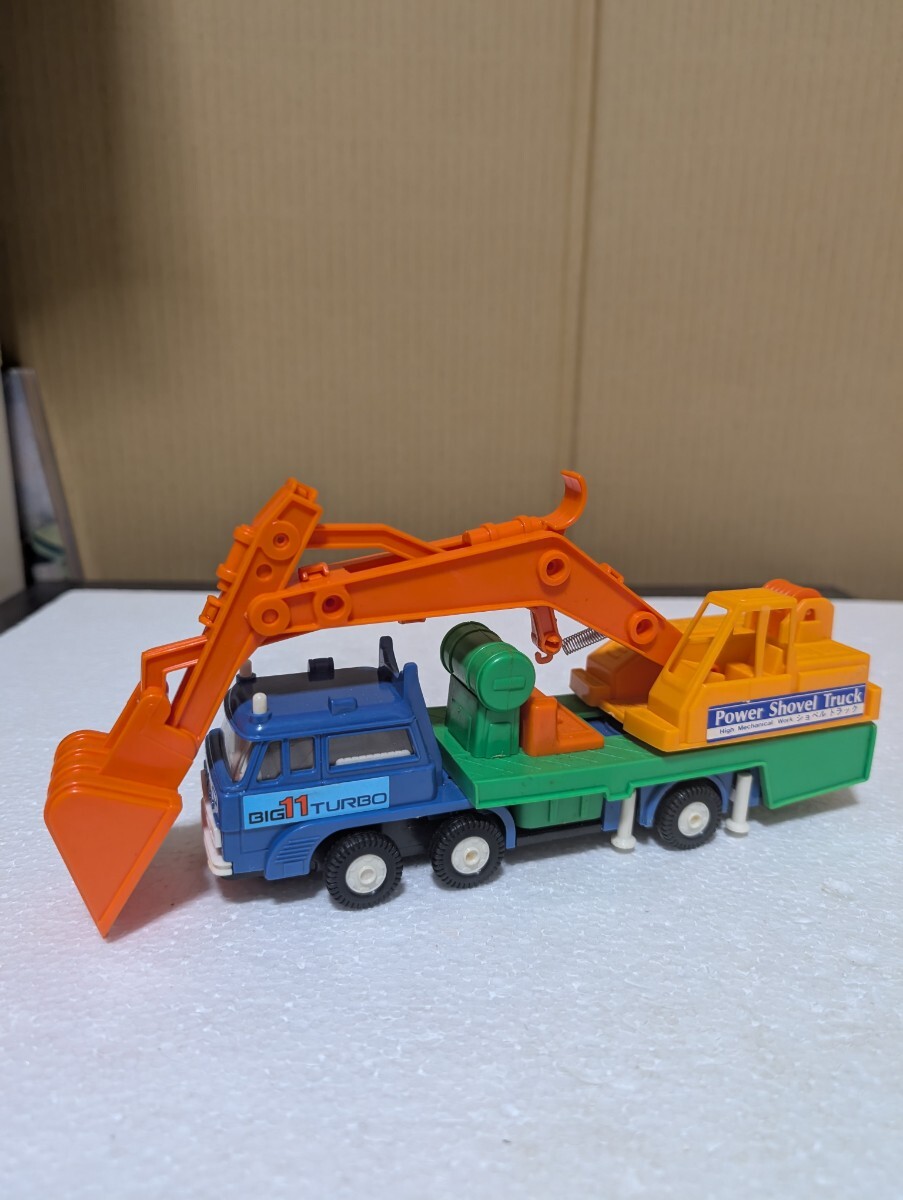 昭和当時物 ナガサキヤ ？ 昭和レトロ 三菱ふそう FUSO パワーショベルトラック 前二軸 VintagePower Shavel Truck MADE IN JAPAN