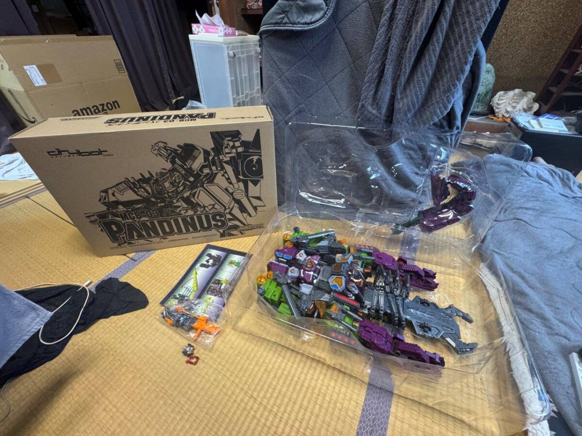 Maketoys Citybot MCB-03 パンディナス メガザラック似 Scorponok シティボット 中古 完品 欠品破損無 状態非常に良い 送料無料 同梱可