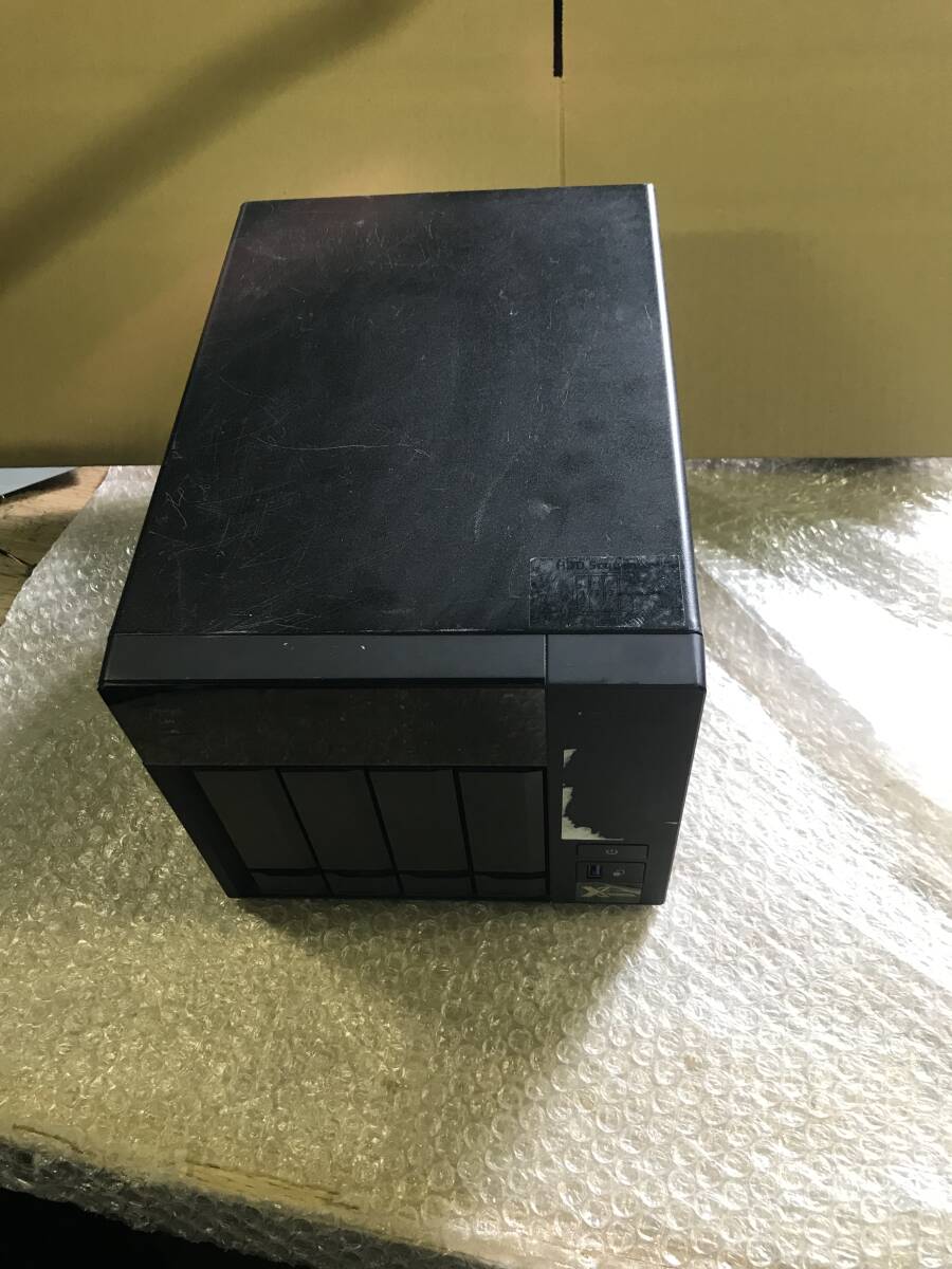 ★中古品 通電確認のみ 4ベイ NAS-473eG HDD無し ケースのみ★