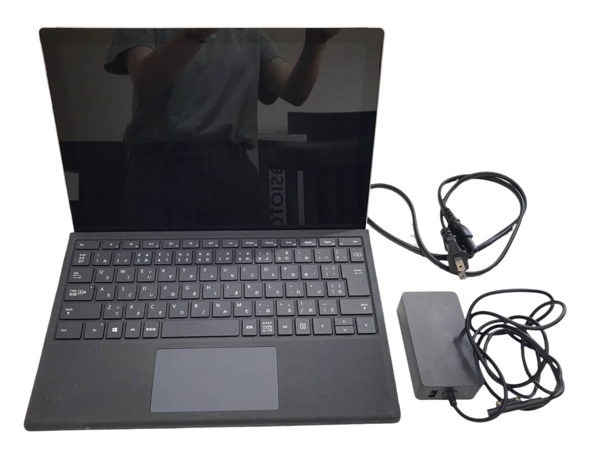 Surface Pro 7 Core i5/ RAM8GB / SSD128GB ノートPC 箱/タイプカバー付