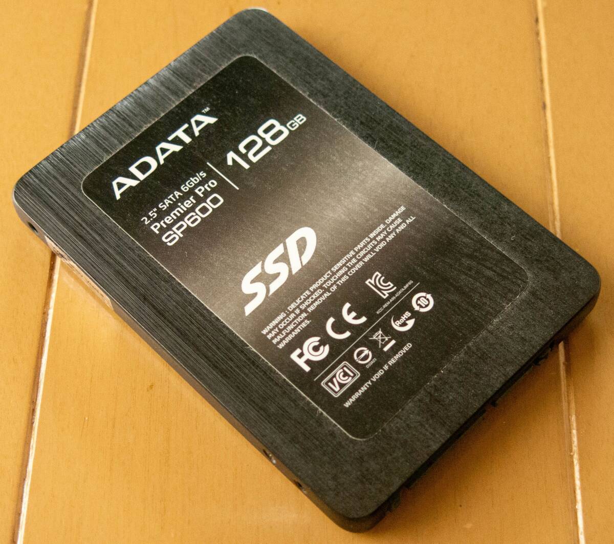 【値下!即決!送料込!】A-DATA Premier Pro SP600 ASP600S3-128GM ADATA 2.5インチSSD 128GB