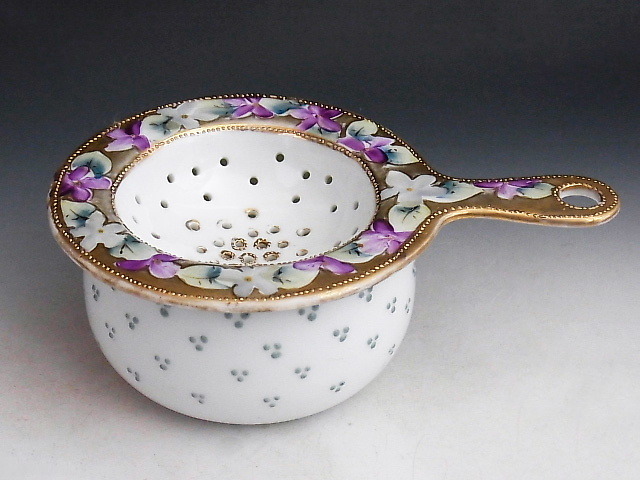 金彩 スミレ花文様 茶漉し ◆ オールドノリタケ 