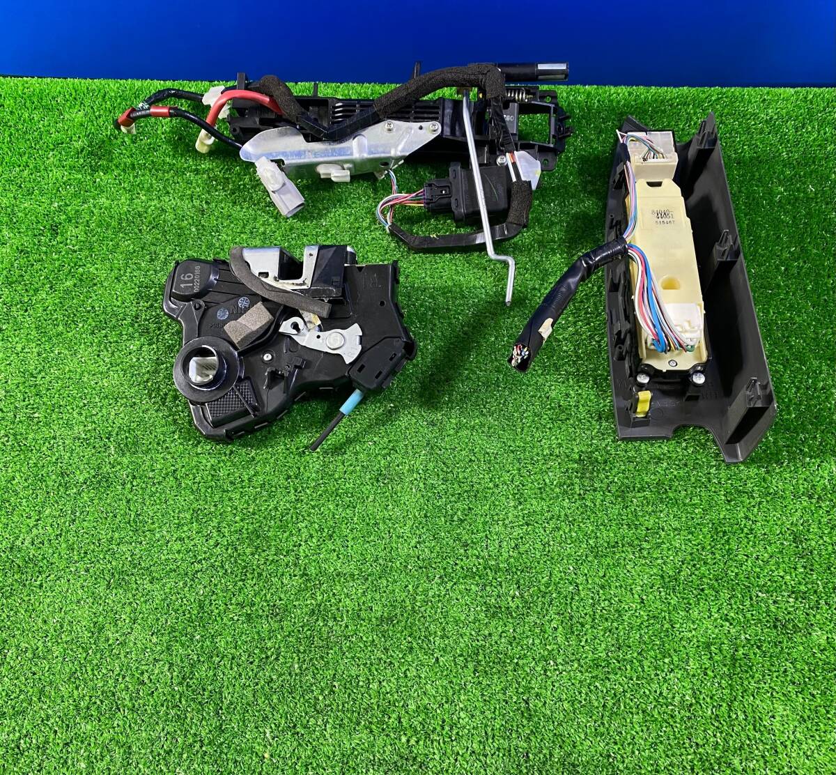 {$data['title']拍卖