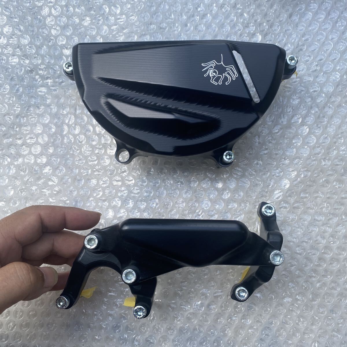 展示品 フィッティングのみ DUCATIパニガーレ 1199/1299 ドカティ アルミ削り出しエンジンプロテクターカバー 左右set スパイダー イタリア