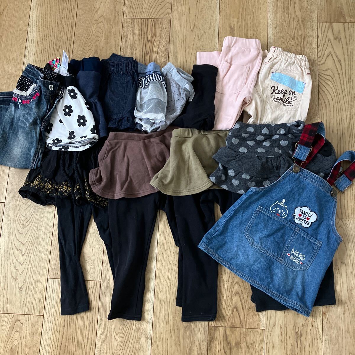 スカート ボトムス 女の子　スカッツ　ジーパン　ショートパンツ　まとめて14点　95センチ　100センチ