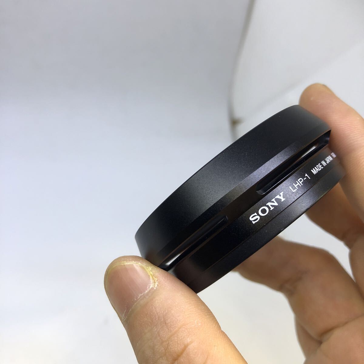 ★極上品★安心動作保証付き★ SONY（ソニー）金属製 レンズフード LHP-1 