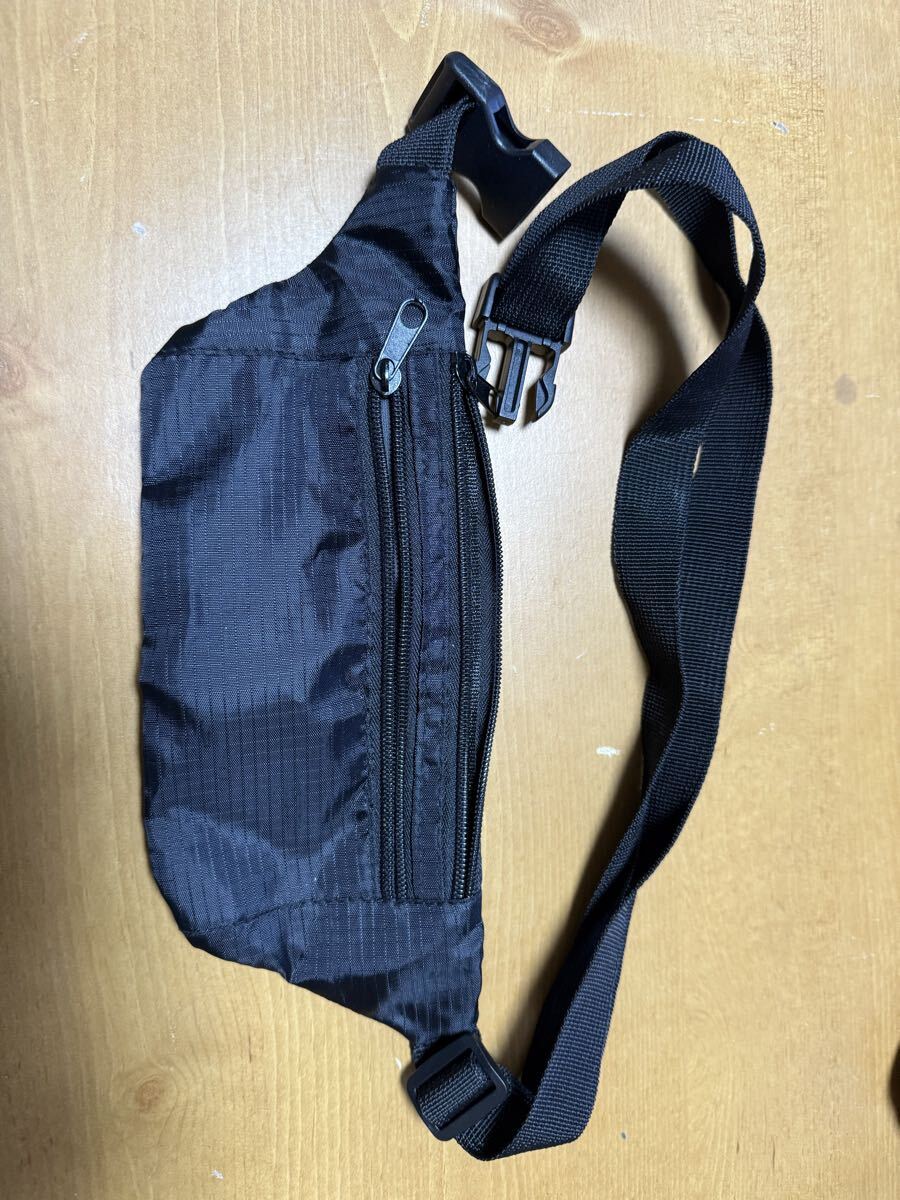 薄型ウエストポーチ　定形外可