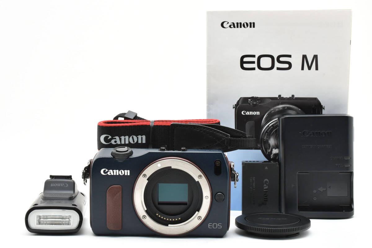 【美品・動作品】Canon　EOS　M　ボディ　SPEEDLITE　90EX付属