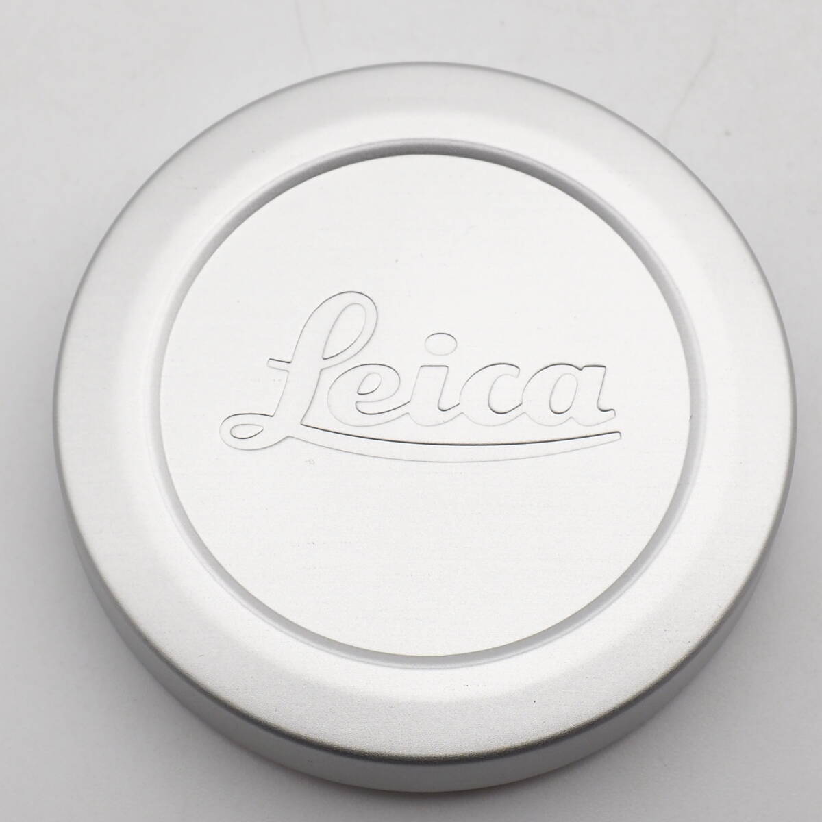 Leica Metal Cap SILVER かぶせ式57mm アウトレット未使用品 アルミ製で薄い・軽量仕様 フロントレンズキャップ