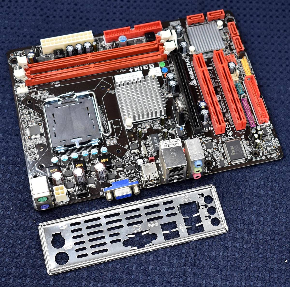 (国内発送) BIOSTAR G31M+ Ver.6.2 マザーボード Intel G31 Express Chipset/LGA775 MicroATX Core2 Pentium4対応 (管:ASM1