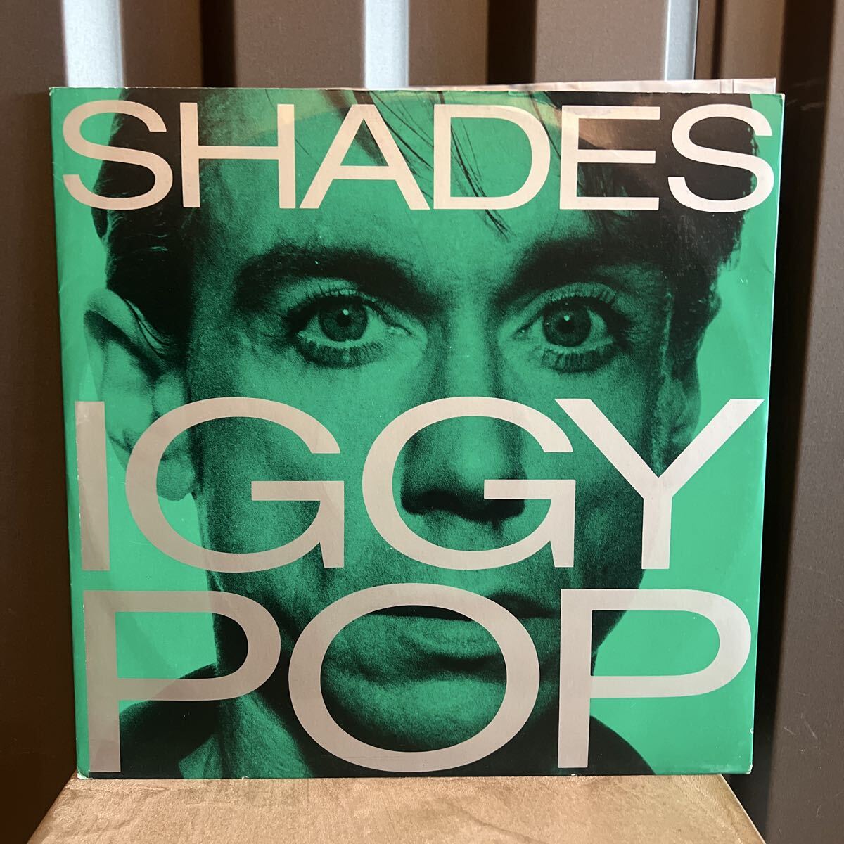 【アナログ盤】UK盤/オリジナル/12インチ/Iggy Pop /Shades/イギー・ポップ/レコード/AMY374