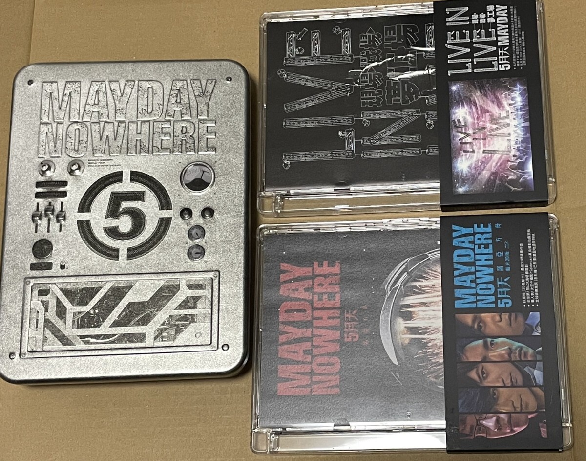送料込 メタルケース付き 5月天 - Mayday NOWHERE MOVIES Blu-ray + Live in Live DVD 
