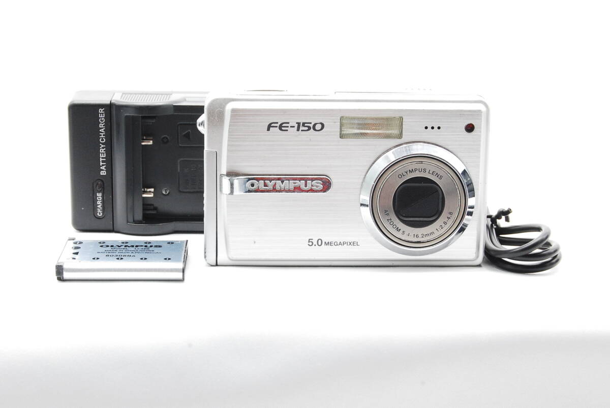 【美品】OLYMPUS FE-150 動作確認済　充電器新品 #174030011