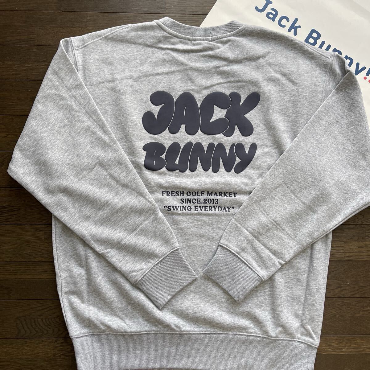 送料無料ジャックバニーbyパーリーゲイツMENS背面BIG JACK BUNNYクルーネックプルオーバー裏スウェット軽量薄手伸縮Gray(大特価5)新品