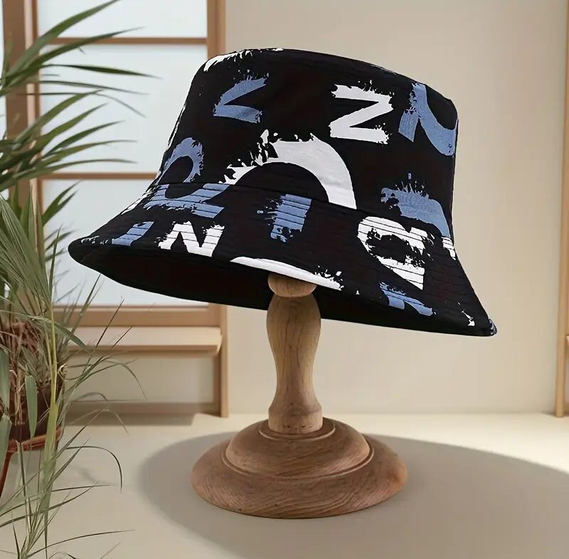 【バケットハット】黒★リバーシブル《英語柄⇔黒無地》男女兼用●折り畳み★ BUCKET HAT★UVカット