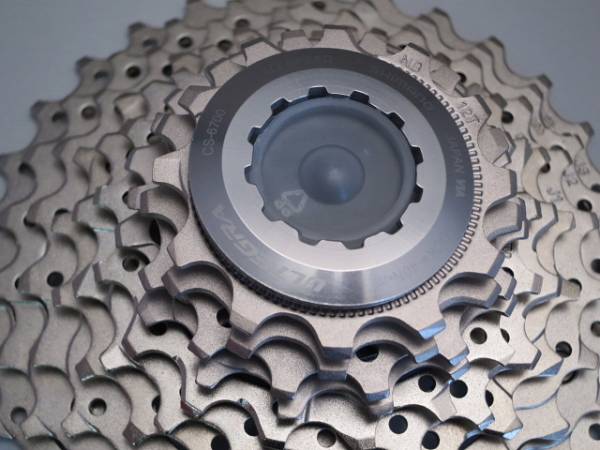 SHIMANO　シマノ　ULTEGRA　CS-6700　12-30T　10s　スプロケット
