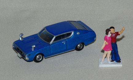 タイムスリップ　グリコ、スカイライン C110型　青、箱　新品