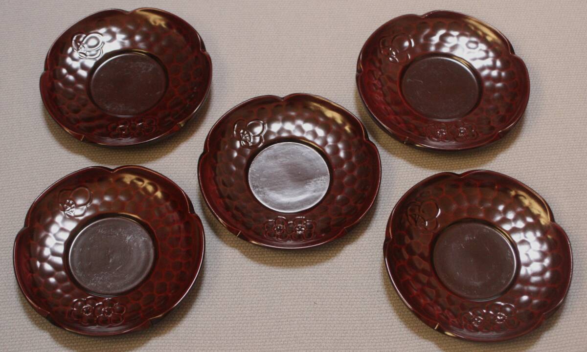  ★中古品　茶托　鎌倉彫　５客　直径１２ｃｍ位　現状品　ジャンク品　詳細不明★　