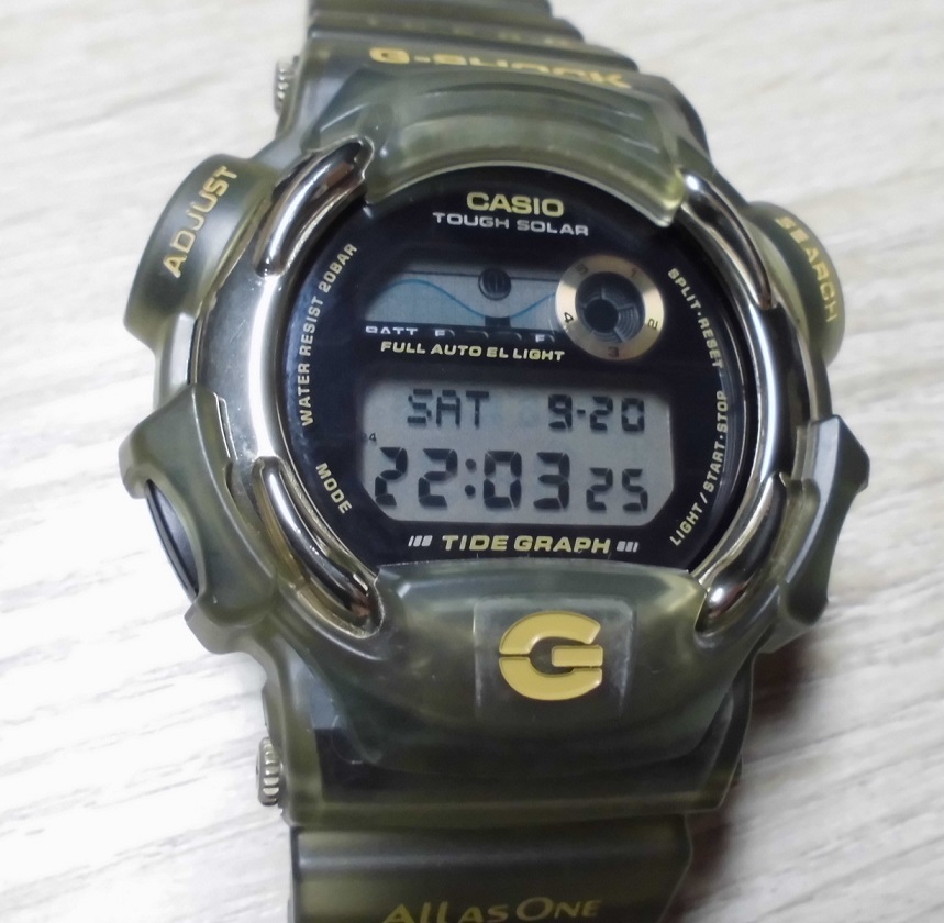 極美品！送料３９０円～カシオ ジーショック DW-9700K-9T イルカクジラ タイドグラフ 2次充電池交換済み タフソーラー ガルフマン G-SHOCK