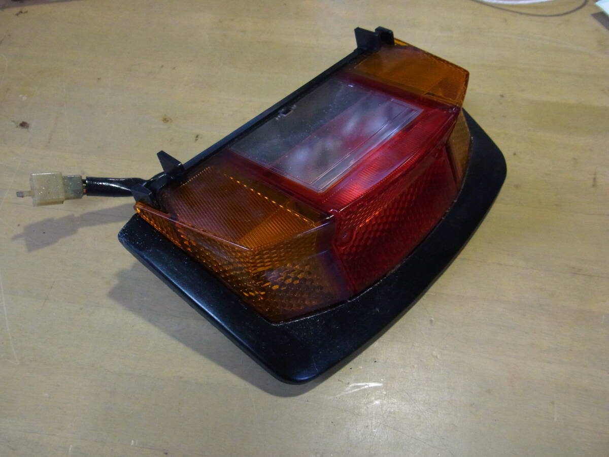 ★希少★ホンダロードフォックス　TB10 純正テール/ウインカーランプユニット　取り外し品★