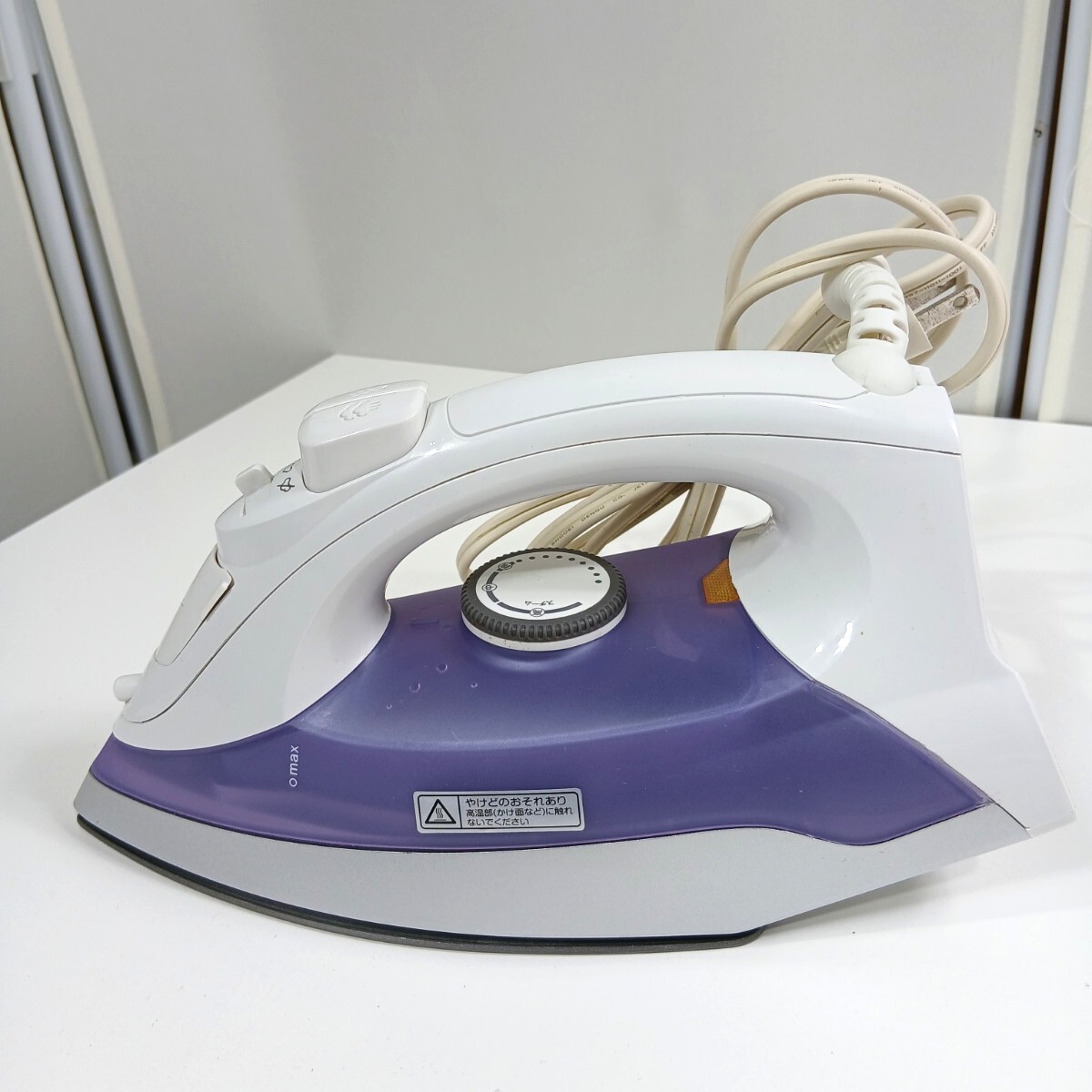 #318 YAMAZEN スチームアイロン コード式スチームアイロン/2018年製/和歌山県にて引き取り大歓迎