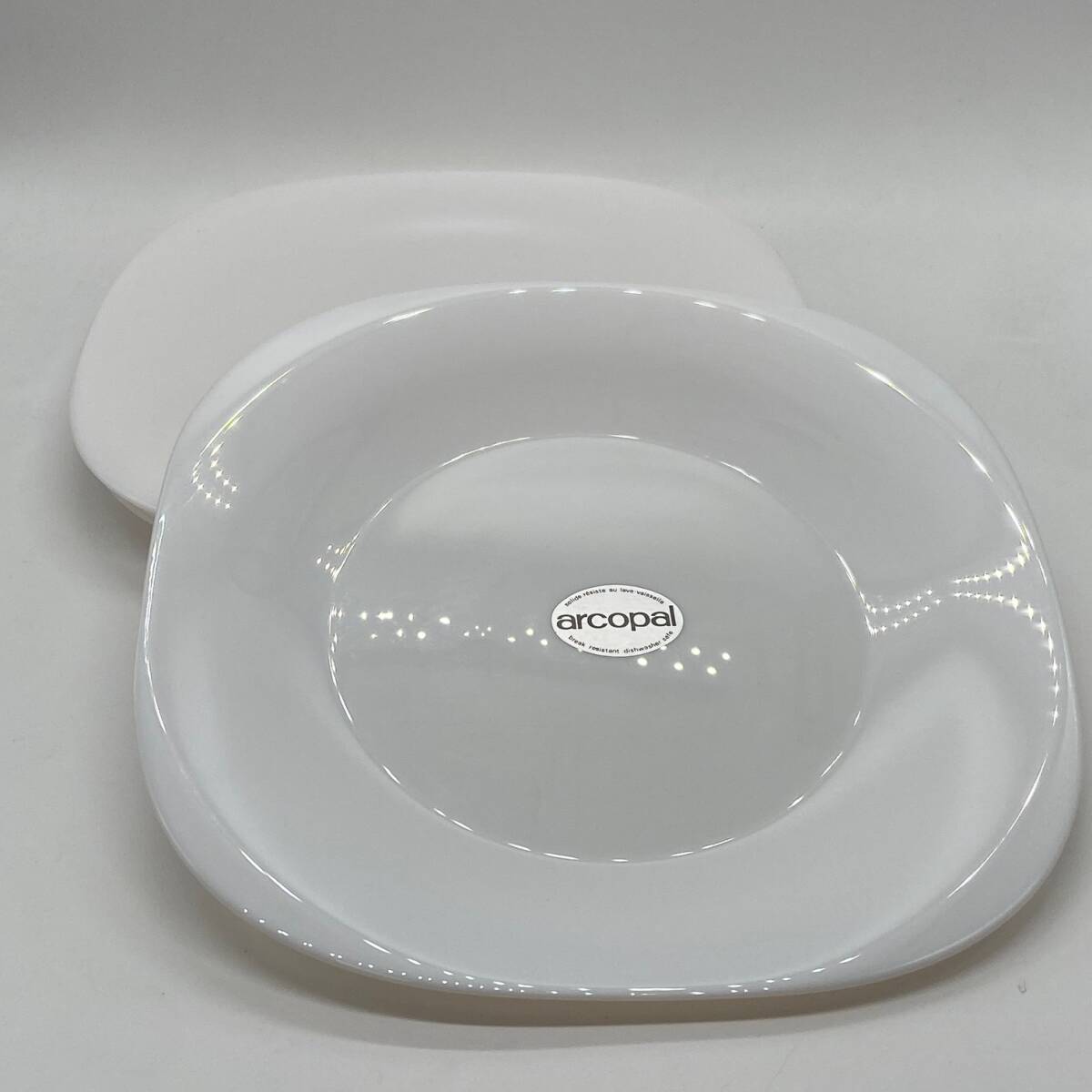未使用・長期保管 白いお皿 arcopal アルコパル スクエア プレート 中皿 4枚 24cm フランス製 四角型 食器 サラダ 盛り皿 フルーツ