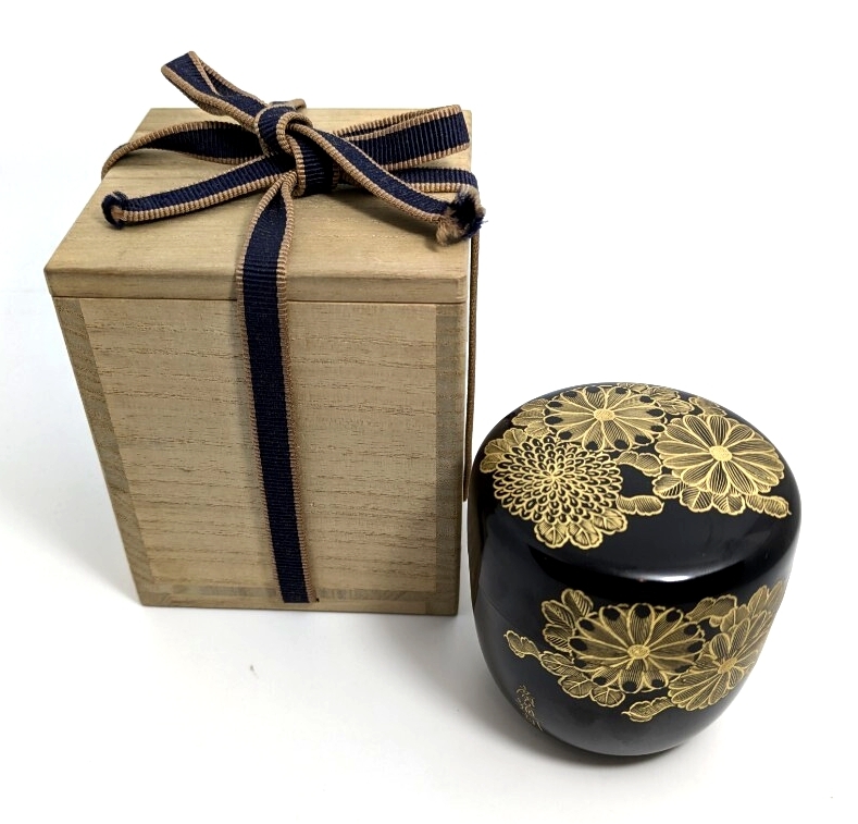 【茶道具】 中棗 廣道刻 菊蒔絵 共箱(無記）