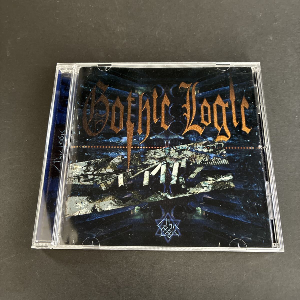 WY16 Gothic Logic CD