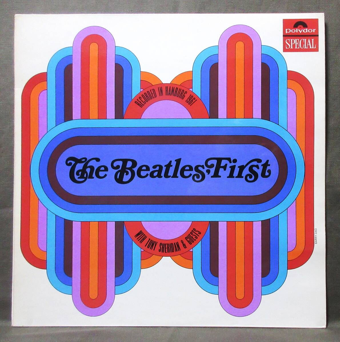 英Polydor(LP) THE BEATLES [ザ・ビートルズ・ファースト] The Beatles’ First RECORDED IN HAMBURG 1961 WITH TONY SHERIDAN/'67/236201
