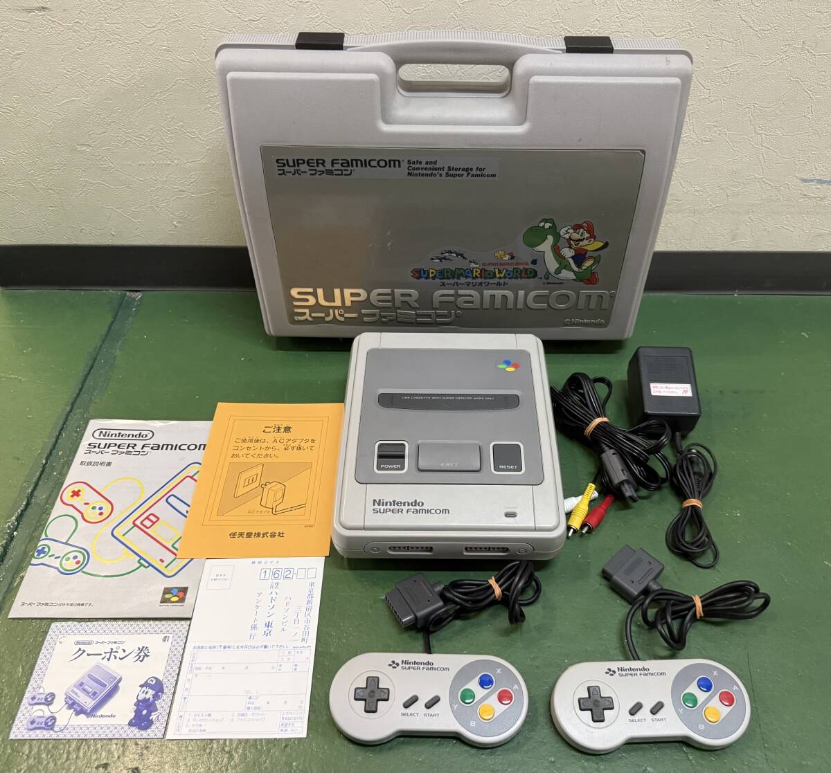9013 任天堂 Nintendo スーパーファミコン スーパーマリオワールド収納ケース付き 本体/HVC-001 コントローラー 通電のみ確認 動作未確認 