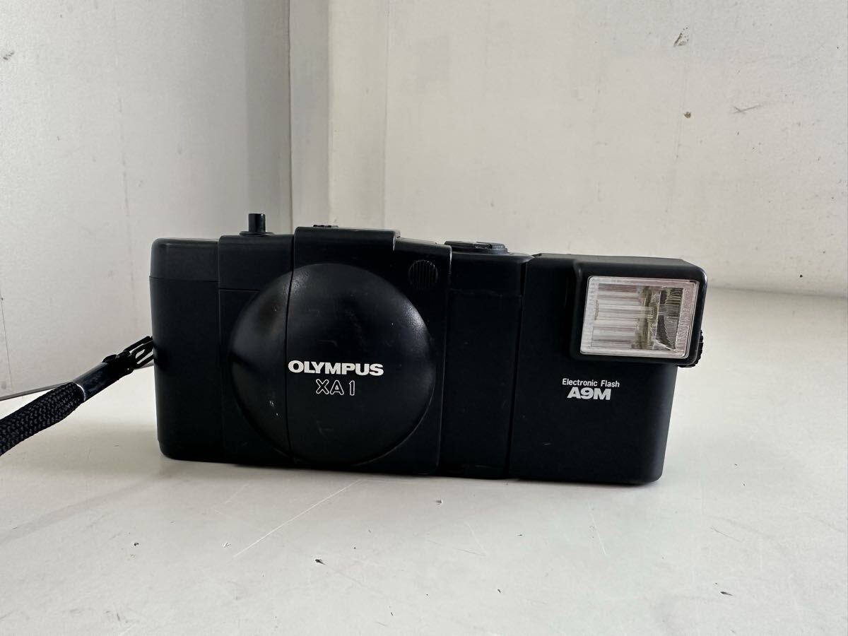 OLYMPUS XA1 D.Zuiko 35mm 1:4 Electronic Flash A9M 付き オリンパス コンパクトフィルムカメラ 動作未確認