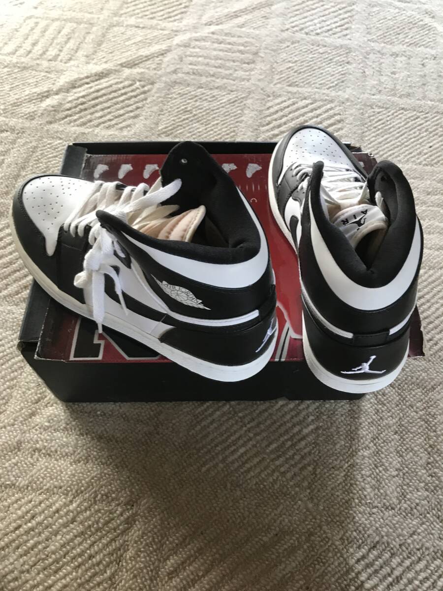 29.5cm ナイキ　NIKE エアージョーダン　AIR JORDAN 箱壊れあり　白　黒　大きいサイズ【2F6052701】