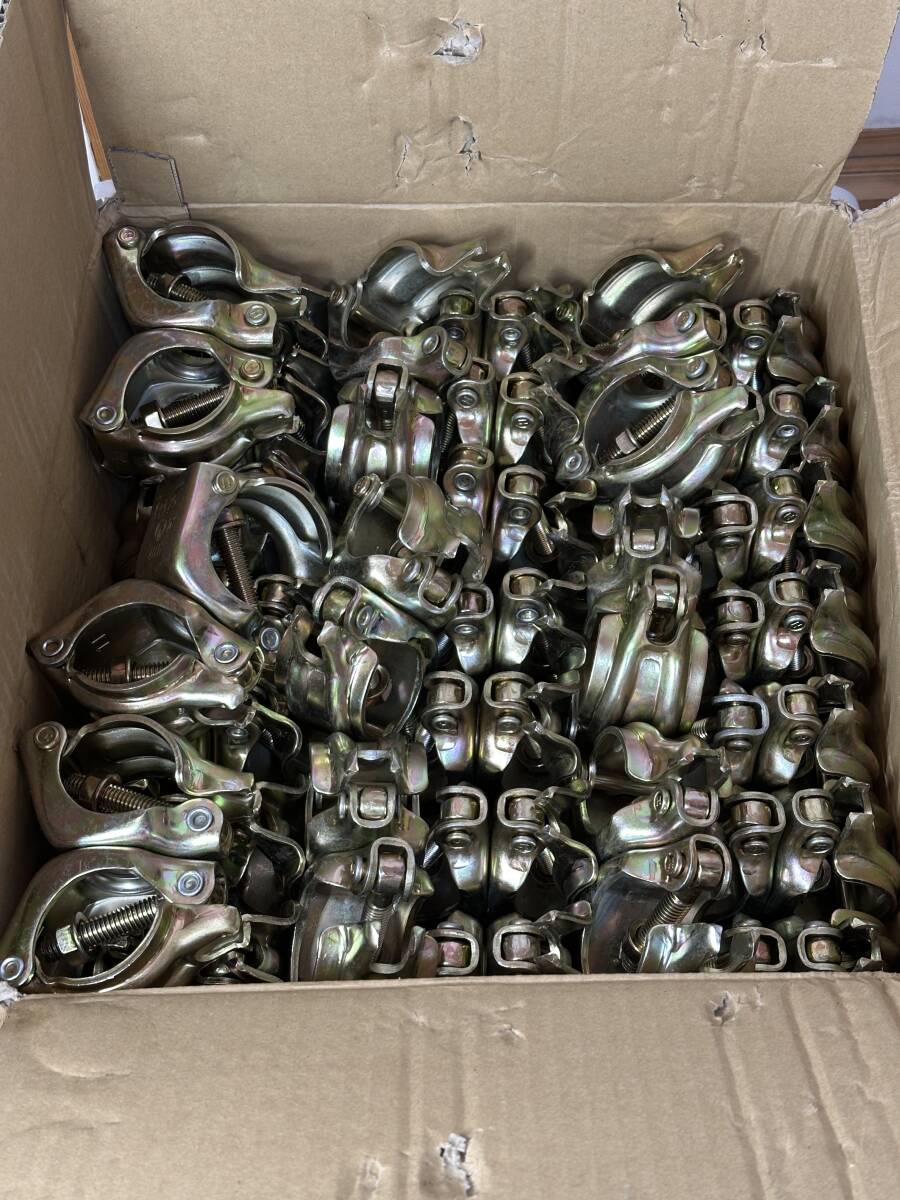 未使用品/平和技研 φ48.6 自在クランプ