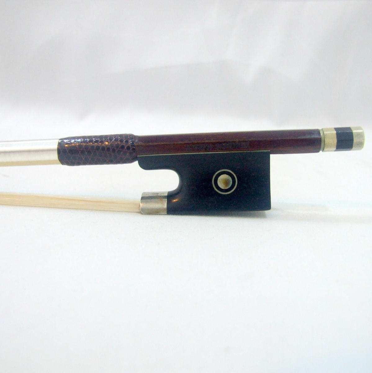 ドイツ製 Josef Sandner violin bow バイオリン 角弓 フェルナンブコ 4/4 モンゴル馬毛替済 中古 仕上げ済み