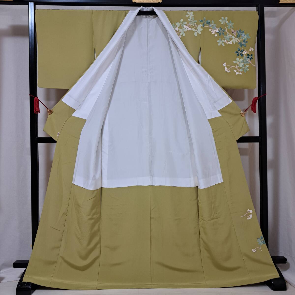 {$data['title']拍卖