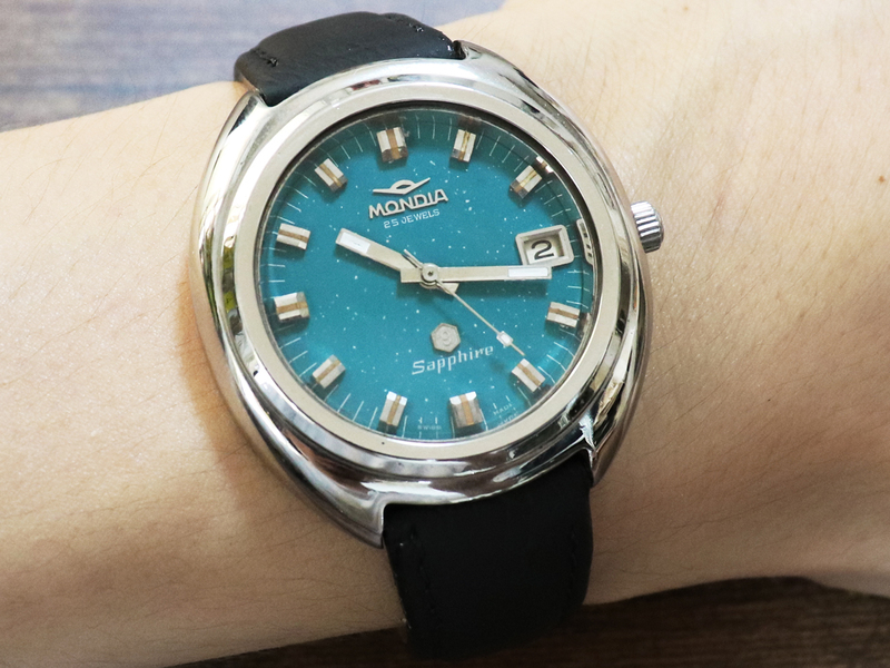 スイスメイド☆ビンテージ1970年代 MONDIA モンディア Sapphire 手巻き式時計 イタリア・ミラノ アンティークウォッチ -Made in Swiss-