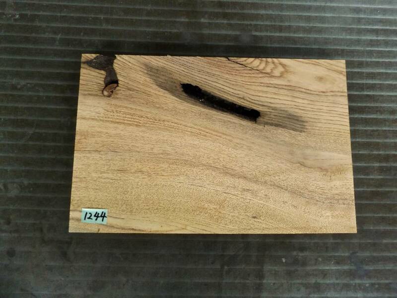 けやき 材　（280×180×13）mm 玉杢 トラ杢 ピン虫 乾燥済み　無垢一枚板　　送料無料です。 [1244]　　木材 欅 ケヤキ 板 銘木　花台