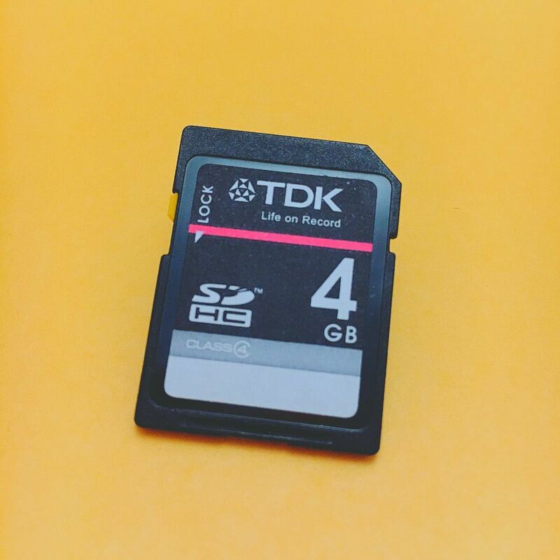 ★ TDK ★ 4GB ★ デジカメSDカード ★ メモリーカード 4G