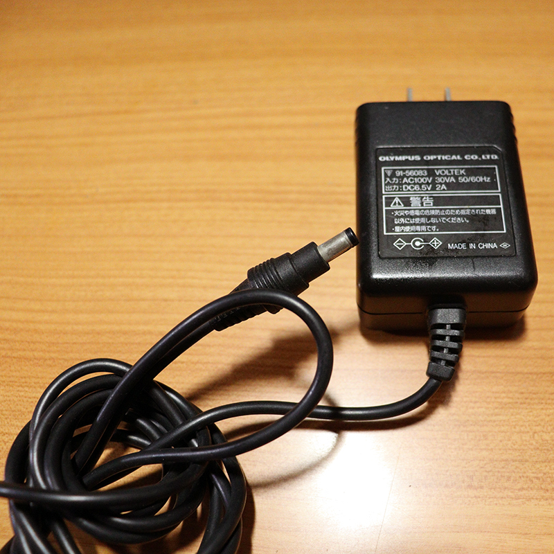 ★ オリンパス OLYMPUS ACアダプター C-7AC 中古品 C00018