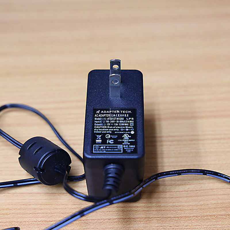 ★ メーカー不明 ACアダプター ATS012T-W120U 中古品 C00019