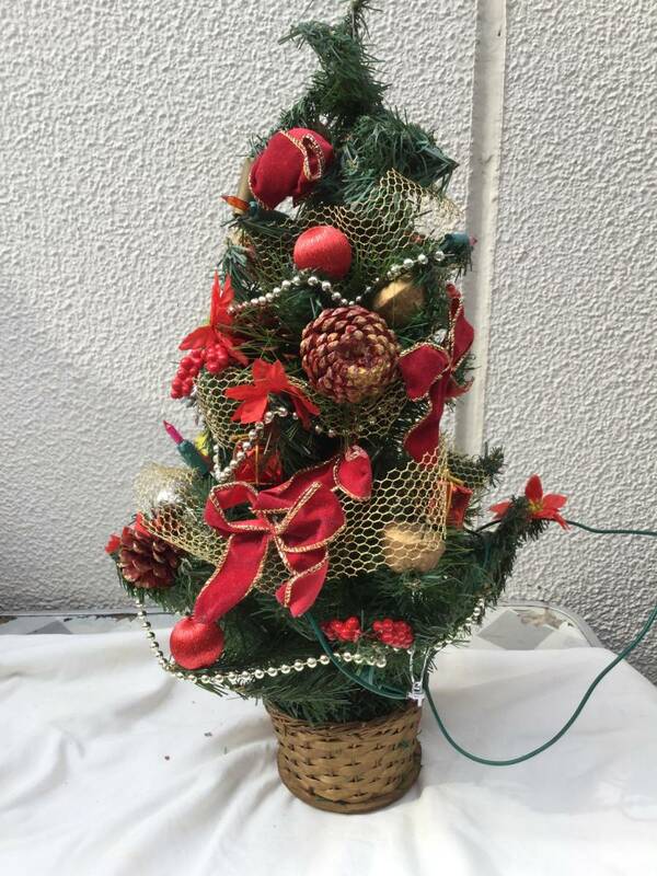 クリスマスツリー　電飾　オーナメント付き