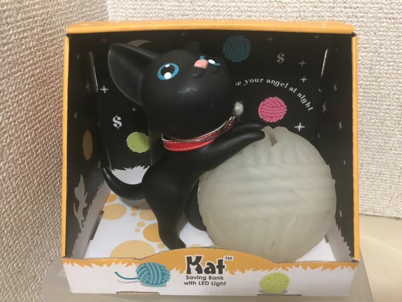 【即決・送料無料】 Kat LED BANK ／ 黒猫の貯金箱　LEDライトが7色に光る