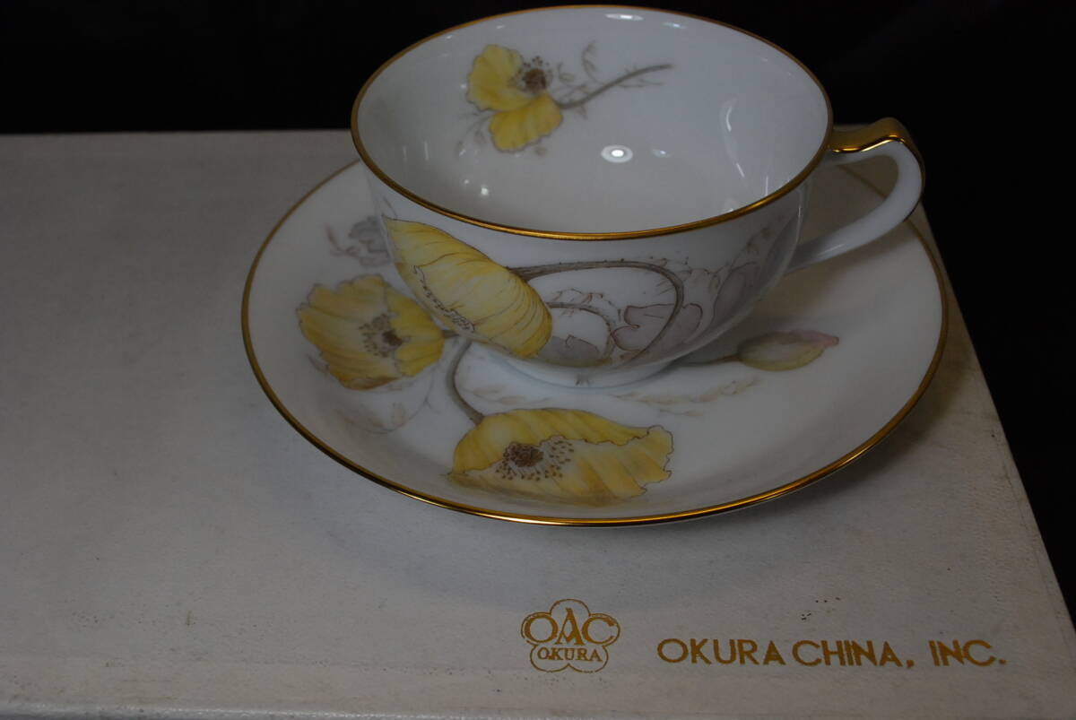 F90◇A未使用◇大倉陶園◇希少なポピー柄◇カップ&ソーサー １客◇西洋美術 洋食器◇白磁 金彩 手彩色 芥子花紋◇送料680円◇