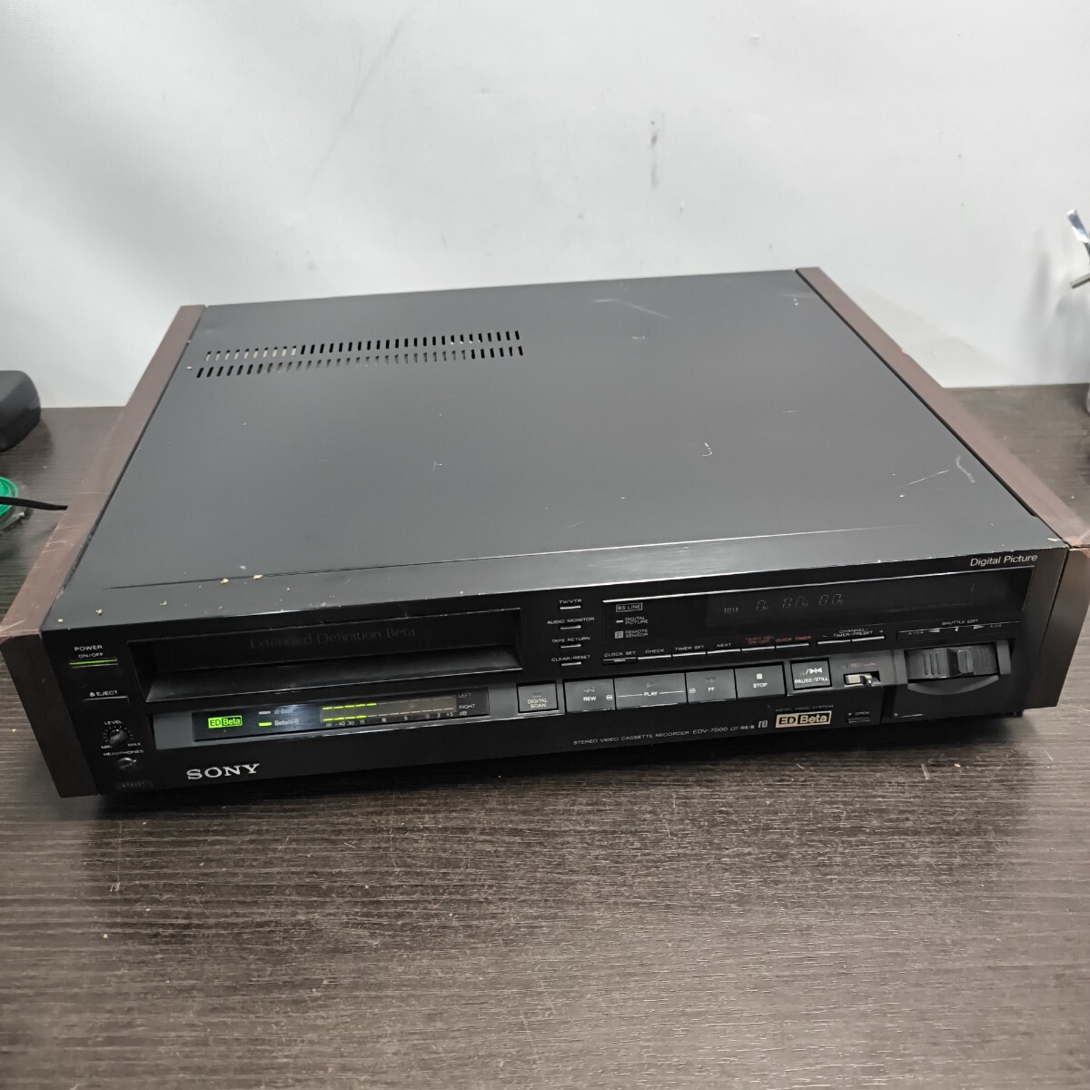 「1FT16」SONY　EDベータ　EDV−7000　動作未確認　旧会場撤去機　不良返品可能(251020)