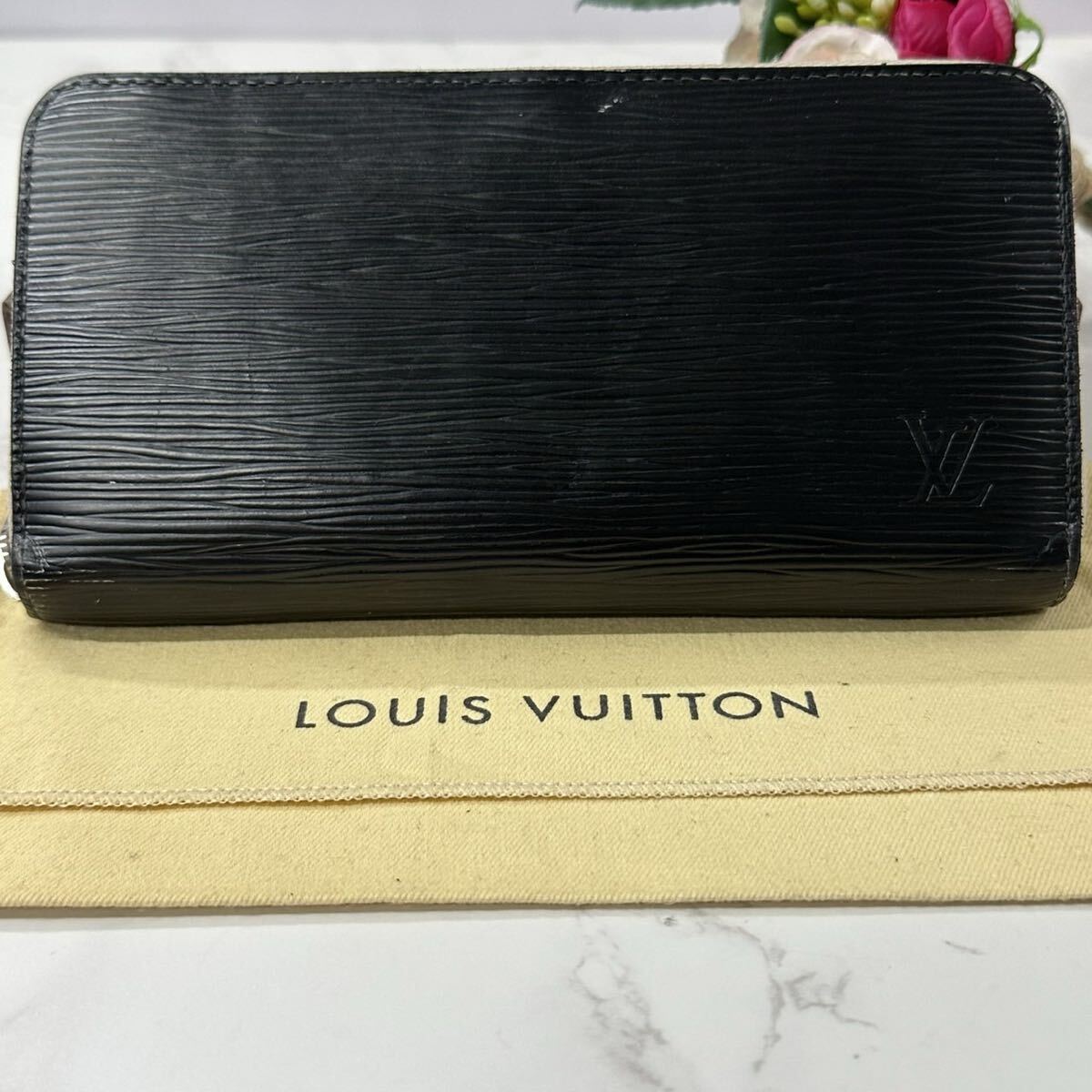 ルイヴィトン　LOUIS VUITTON エピ　財布　長財布　ジッピーウォレット　レディース　メンズ　