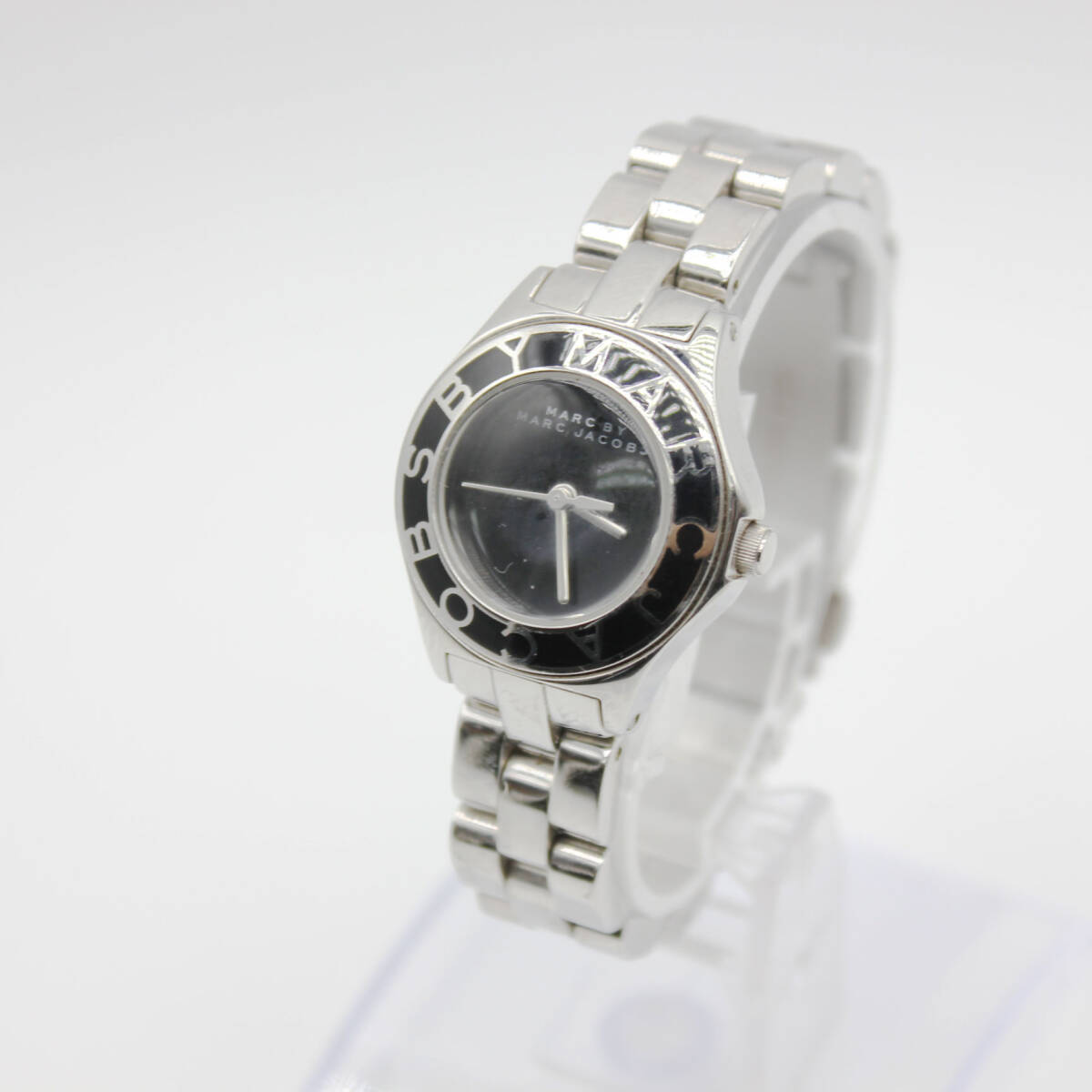 W251022-07 MARC BY MARC JACOBS マークバイマークジェイコブス MBM3059 レディース腕時計 クォーツ ジャンク 文字盤ブラック シルバー