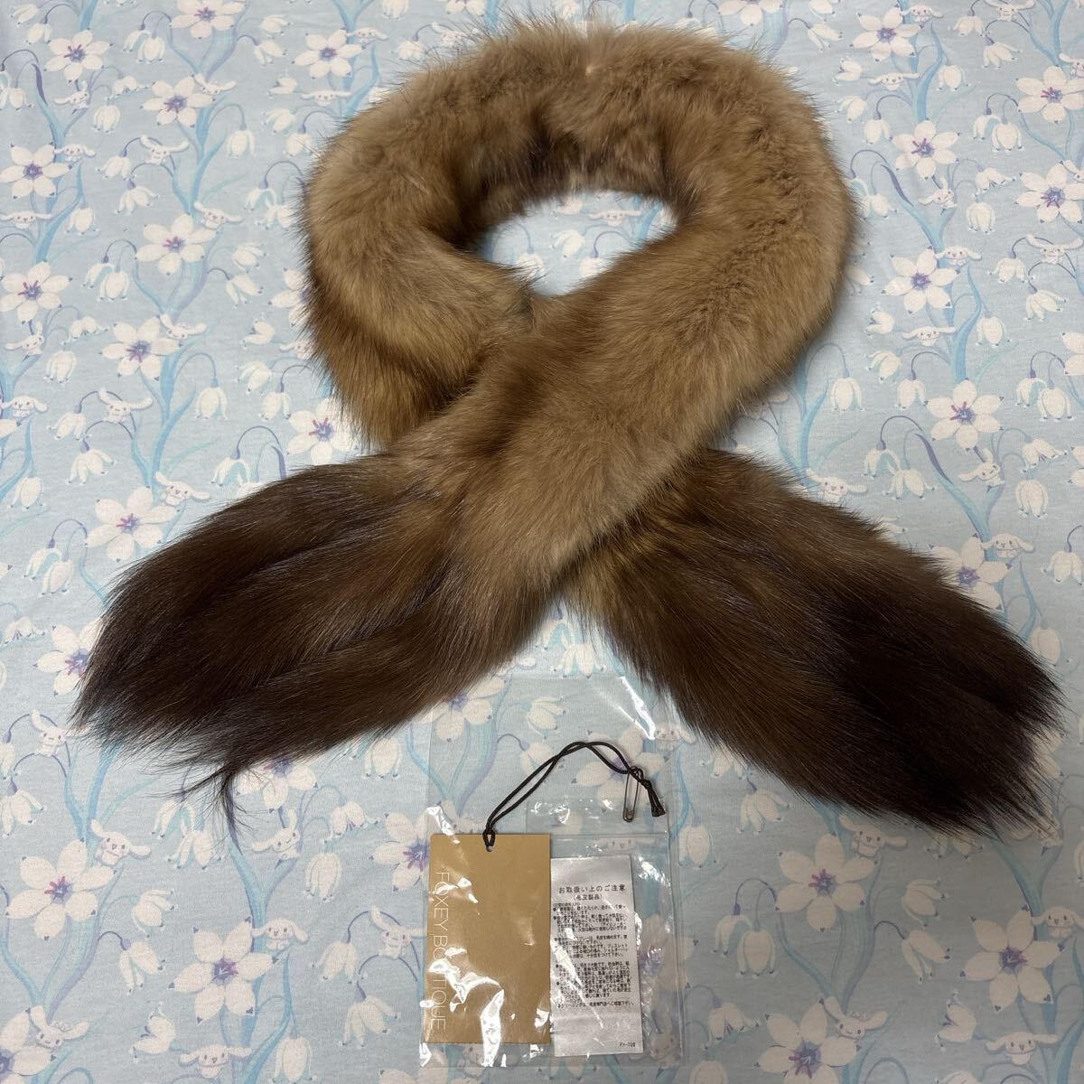 フォクシー FOXEY ロシアンセーブル ファー マフラー 6本テール