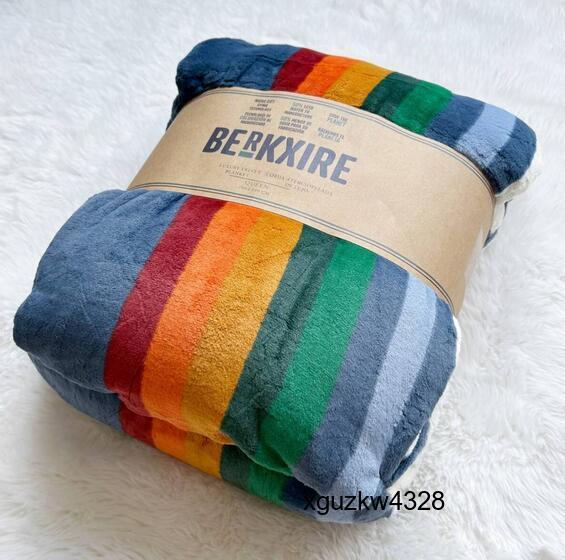 BERKXIRE 高品質 フランネル 毛布 ブランケット シングル フランネル とろけるような手触り 180*200cm キャンプ アウトドア 野外登山