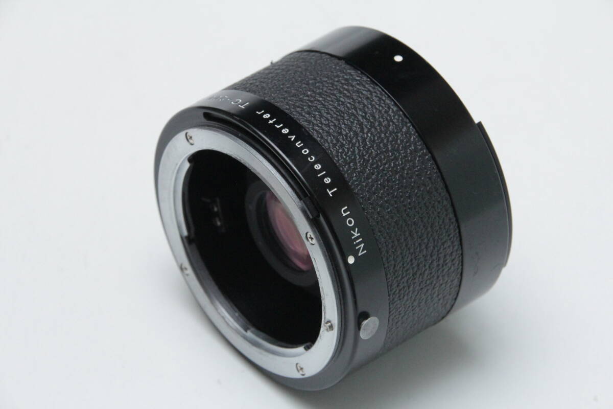 ニコン Nikon TC-200 2X 　テレコンバーター