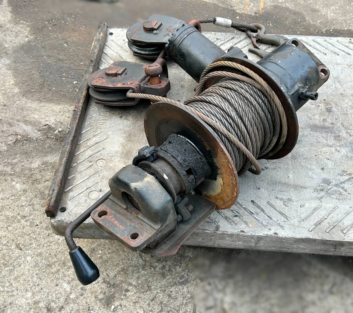 {$data['title']拍卖